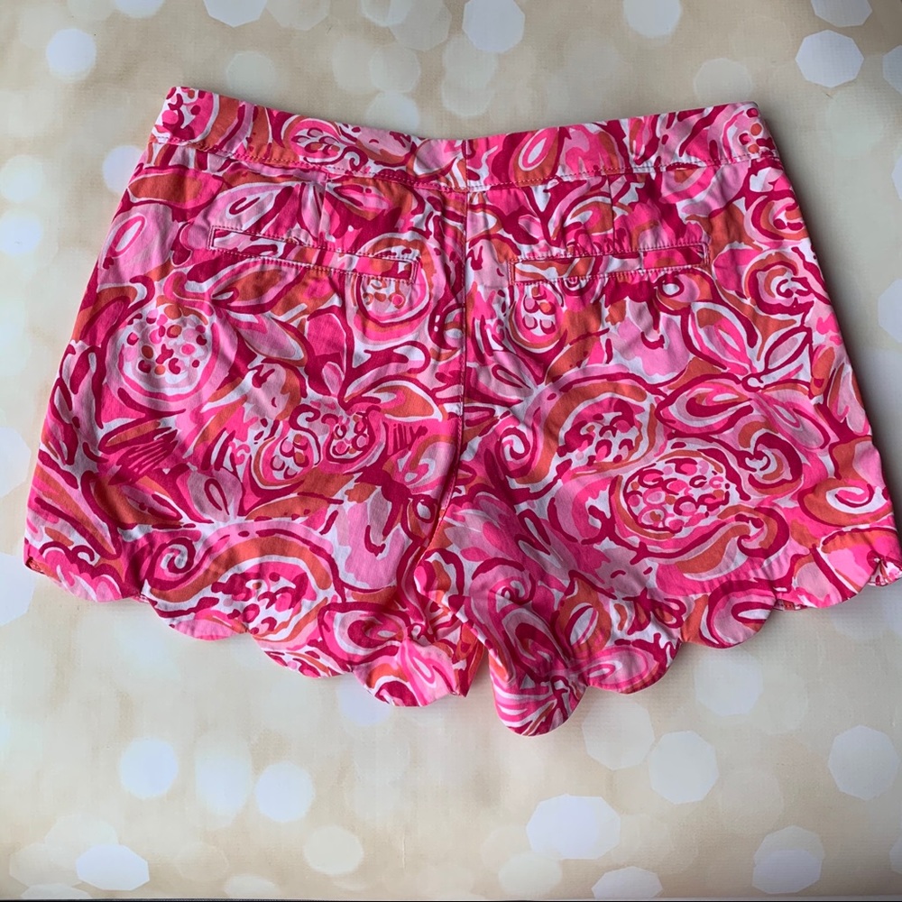 Lilly Pulitzer Buttercup shorts 2 - Picture 5 of 5